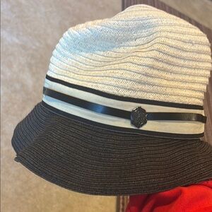 Vince Camuto Stylish Black and Cream Bucket Hat